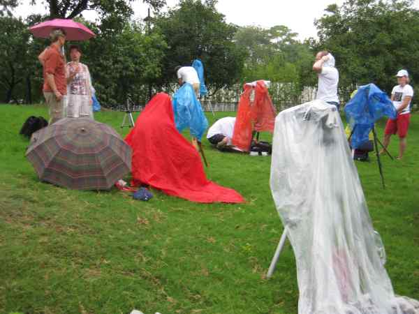 Beobachtungsplatz bei Regen